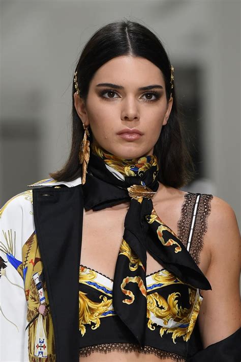 versace tribute collection review|At Versace Spring 2018, The Original Supermodels .